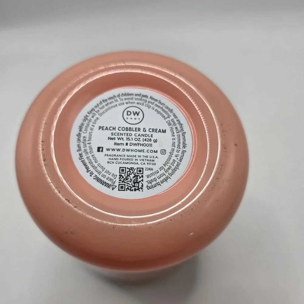 DW Home Peach Cobbler & Cream Scented Candle 15.1oz Wood Lid 2-Wick Farmhouse